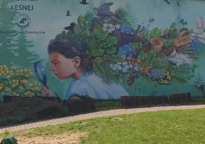 Mural Centrum Edukacji Leśnej.